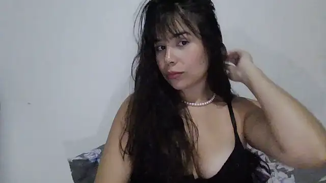 Snapshot of DeusaDemeeter chatting on 12.19.24 DeusaDemeeter online show from 12.19.24