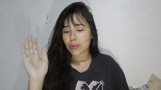 Snapshot of DeusaDemeeter chatting on 01.23.25 DeusaDemeeter online show from 01.23.25