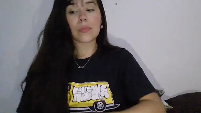 Snapshot of DeusaDemeeter chatting on 02.14.25 DeusaDemeeter online show from 02.14.25