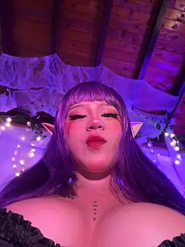 Snapshot of Lilith_Asami chatting on 10.24.25 Lilith Asami online show from 10.24.25