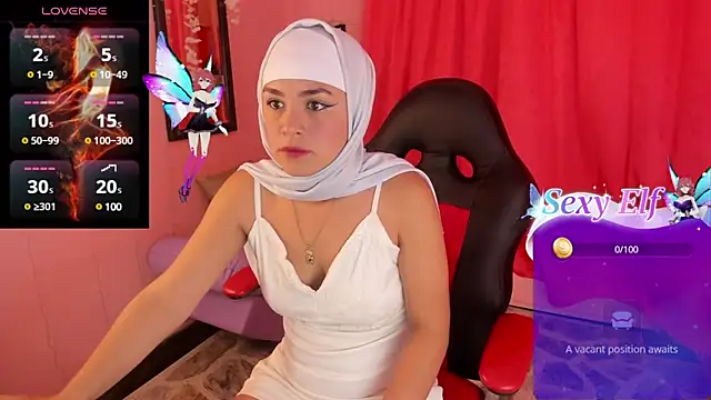 Snapshot of AliaAsad chatting on 03.15.25 AliaAsad online show from 03.15.25