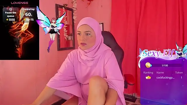 Snapshot of AliaAsad chatting on 03.22.25 AliaAsad online show from 03.22.25