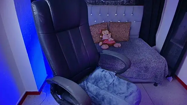 meggan 77 online show from 09.21.25