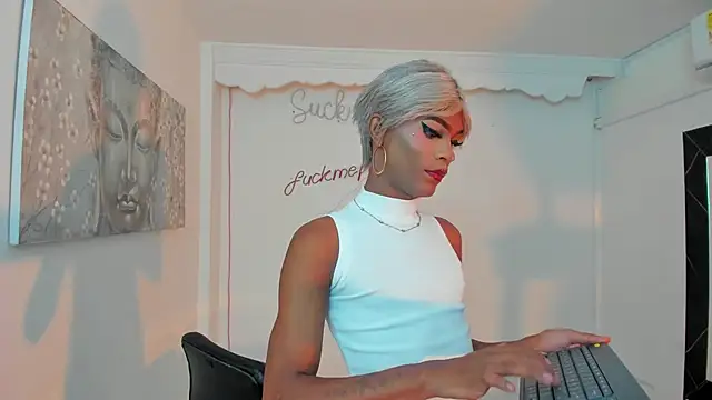 Keila Mendoza online show from 06.28.26