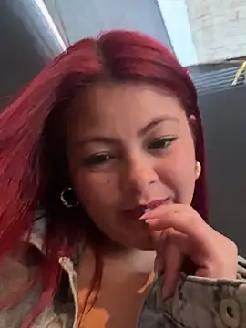 lia moon77 online show from 01.28.25