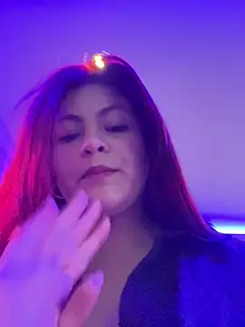 lia moon77 online show from 02.24.25