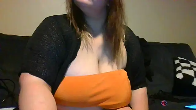 Snapshot of PrincesssXxena chatting on 12.21.24 PrincesssXxena online show from 12.21.24