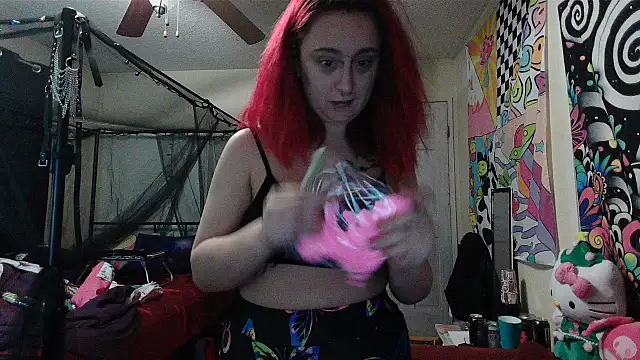 NovaLove2002 online show from 12.26.24