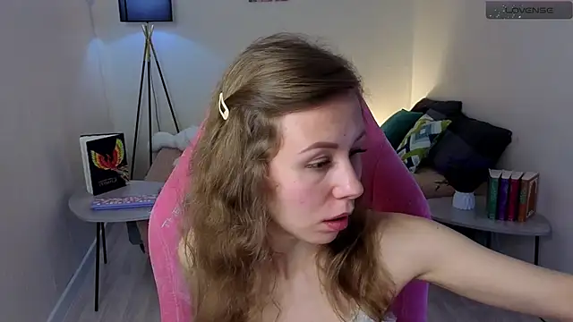 Lill Mary online show from 02.11.25