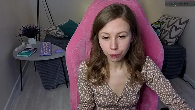 Lill Mary online show from 03.11.25