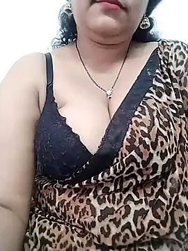 Nyra-23 online show from 02.13.25