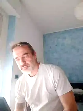 Snapshot of Marcolino183 chatting on 01.13.25 Marcolino183 online show from 01.13.25