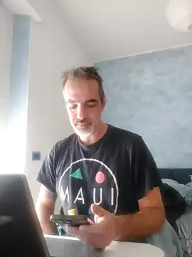 Snapshot of Marcolino183 chatting on 03.12.25 Marcolino183 online show from 03.12.25