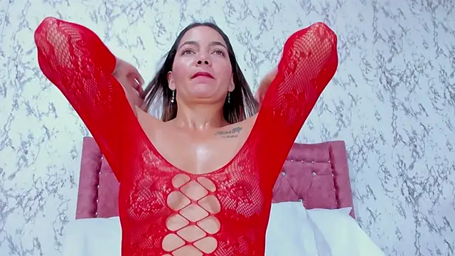 Snapshot of Mia_Malkovaa_ chatting on 11.13.25 Mia Malkovaa online show from 11.13.25