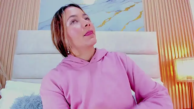 Mia Malkovaa  online show from 07.28.26