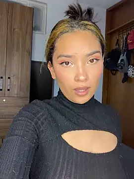 baby lizy online show from 02.08.25