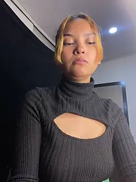 baby lizy online show from 02.20.25