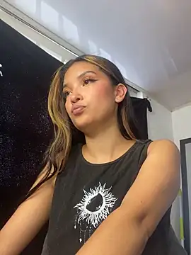 baby lizy online show from 03.14.25