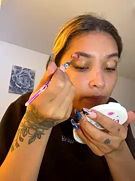 baby lizy online show from 10.13.25