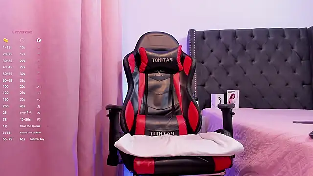 aronvillegas online show from 12.06.24