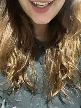 Snapshot of psilybaby chatting on 01.07.25 psilybaby online show from 01.07.25