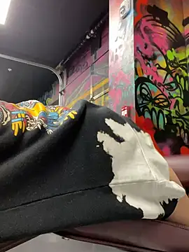 Snapshot of psilybaby chatting on 02.18.25 psilybaby online show from 02.18.25