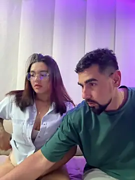 Snapshot of camianddanna chatting on 12.16.25 camianddanna online show from 12.16.25