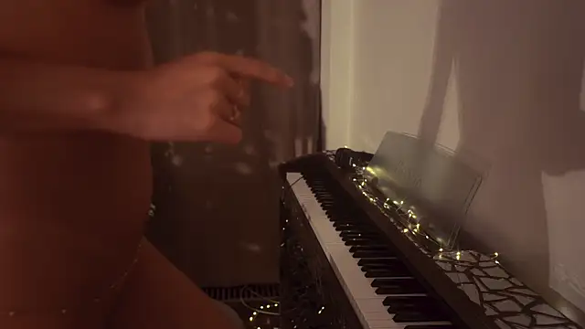 HeyBananas online show from 12.28.24