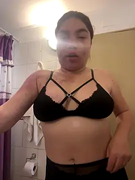 WhiteWomen online show from 09.21.25