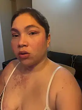 WhiteWomen online show from 11.06.25