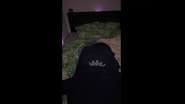 Snapshot of LuggiJack chatting on 01.30.25 LuggiJack online show from 01.30.25