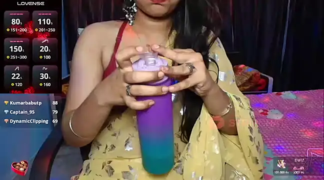 Snapshot of manogna_teluguammai chatting on 03.07.25 manogna teluguammai online show from 03.07.25