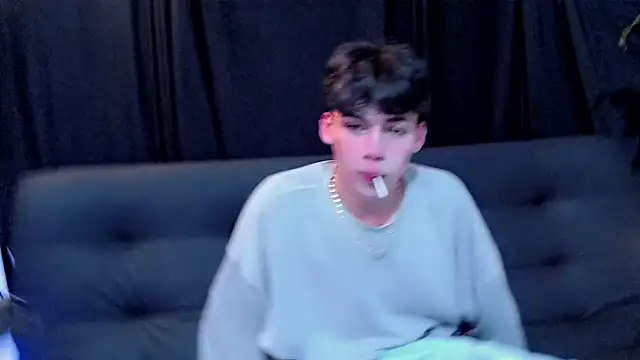 Snapshot of seth_ryder_ chatting on 12.15.24 seth ryder  online show from 12.15.24