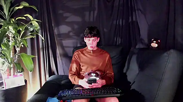 Snapshot of seth_ryder_ chatting on 02.11.25 seth ryder  online show from 02.11.25