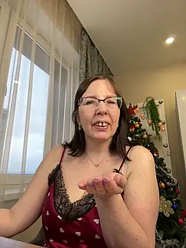 Snapshot of B_Bonya_m chatting on 12.23.24 B Bonya m online show from 12.23.24