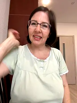 Snapshot of B_Bonya_m chatting on 09.14.25 B Bonya m online show from 09.14.25