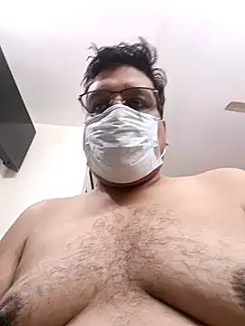 Snapshot of ridetoheaven chatting on 11.18.25 ridetoheaven online show from 11.18.25