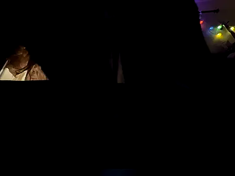 Snapshot of Johndoe2292 chatting on 11.25.25 Johndoe2292 online show from 11.25.25