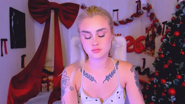  Ravenaa online show from 12.22.25