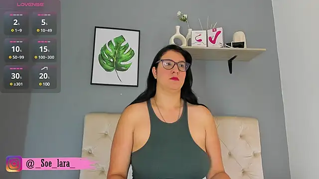 Soe Lara online show from 03.17.25