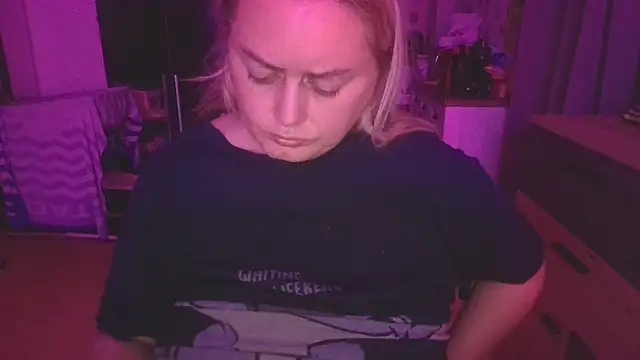 Snapshot of Meliss_Official9 chatting on 03.14.25 Meliss Official9 online show from 03.14.25