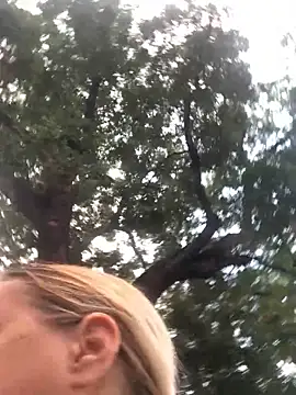 Snapshot of Meliss_Official9 chatting on 10.07.25 Meliss Official9 online show from 10.07.25