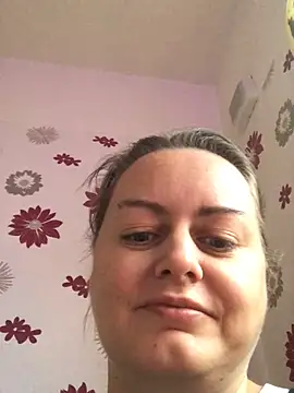 Snapshot of Meliss_Official9 chatting on 12.15.25 Meliss Official9 online show from 12.15.25