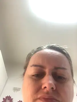 Snapshot of Meliss_Official9 chatting on 12.17.25 Meliss Official9 online show from 12.17.25