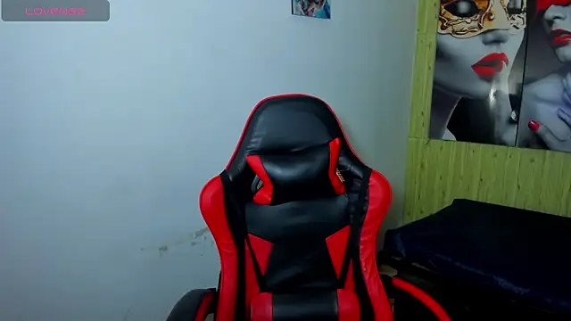 Snapshot of Catalehia_Milk chatting on 02.13.26 Catalehia Milk online show from 02.13.26