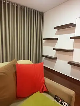 Snapshot of Alice_Biel chatting on 02.14.25 Alice Biel online show from 02.14.25