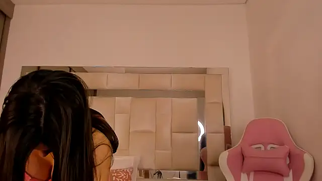 isabella gomez11 online show from 12.03.24