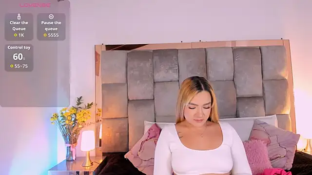 Sofi Vasquez online show from 09.20.25