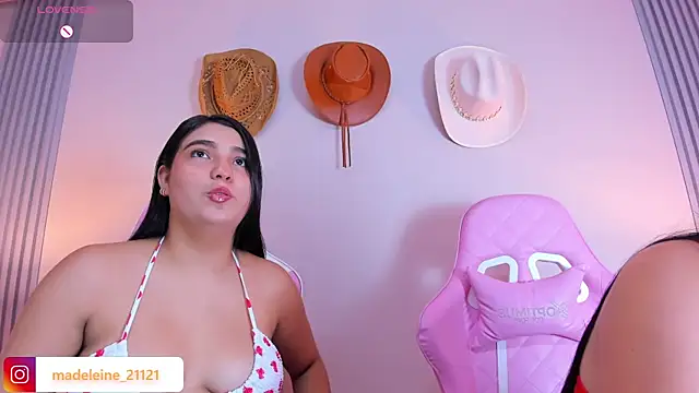 madeleine2112 online show from 02.01.25