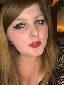 Snapshot of herz_steht_kopf90 chatting on 02.28.25 herz steht kopf90 online show from 02.28.25